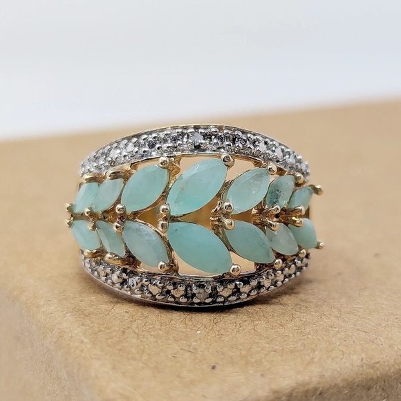 Jewelry - Sterling silver 925 gold vermeil ring with green stones
